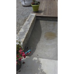 Bassin 300 litres béton