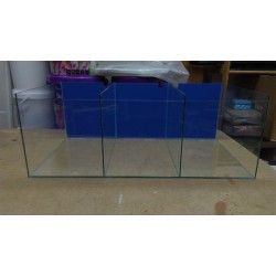 Cuve cloisonné pour élevage ou crevette